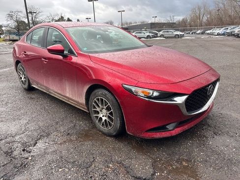 Used 2019 MAZDA MAZDA3 Sedan w/ Preferred Package image 3