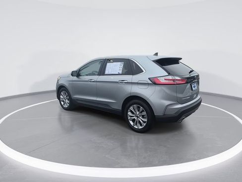 Used 2024 Ford Edge Titanium AWD/4WD image 6