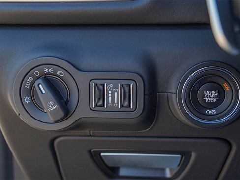 Certified 2024 Maserati Ghibli Modena Q4 image 24