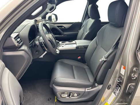 New 2026 Lexus LX 700h F Sport AWD/4WD image 22
