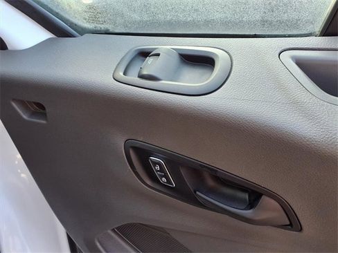 Used 2022 Ford Transit 250 148 High Roof Extended image 20