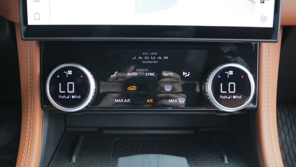 New 2026 Jaguar F-PACE R-Dynamic S AWD/4WD image 25