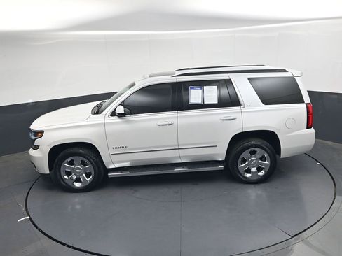 Used 2018 Chevrolet Tahoe LT w/ LT Signature Package AWD/4WD image 17