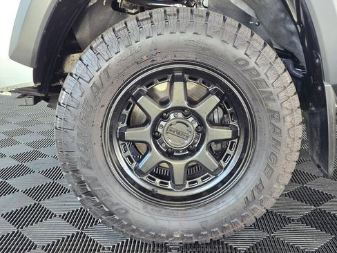 Used 2023 Toyota Tacoma TRD Off-Road image 11