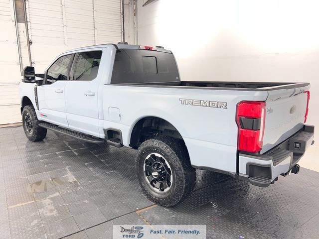 Used 2025 Ford F250 Lariat w/ Lariat Ultimate Package AWD/4WD image 5