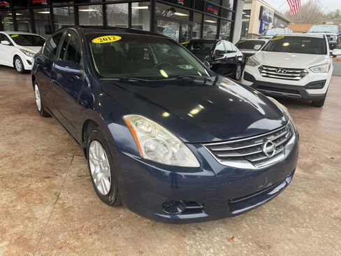 Used 2012 Nissan Altima 2.5 S image 1