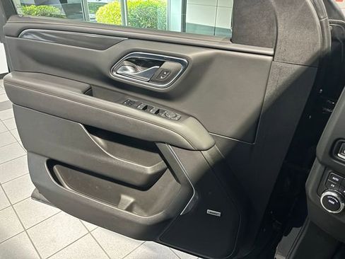 Used 2024 GMC Yukon AT4 w/ Technology Package AWD/4WD image 27