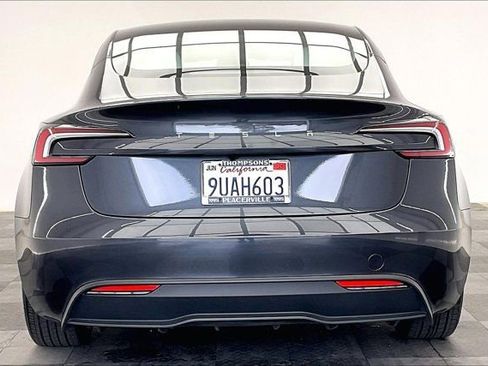 Used 2025 Tesla Model 3 Long Range RWD image 3