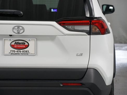 Used 2024 Toyota RAV4 LE FWD image 10