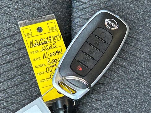 Certified 2025 Nissan Rogue SV image 55