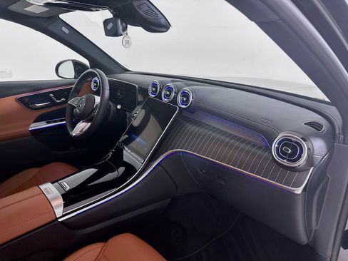 Certified 2023 Mercedes-Benz GLC 300 4MATIC image 32