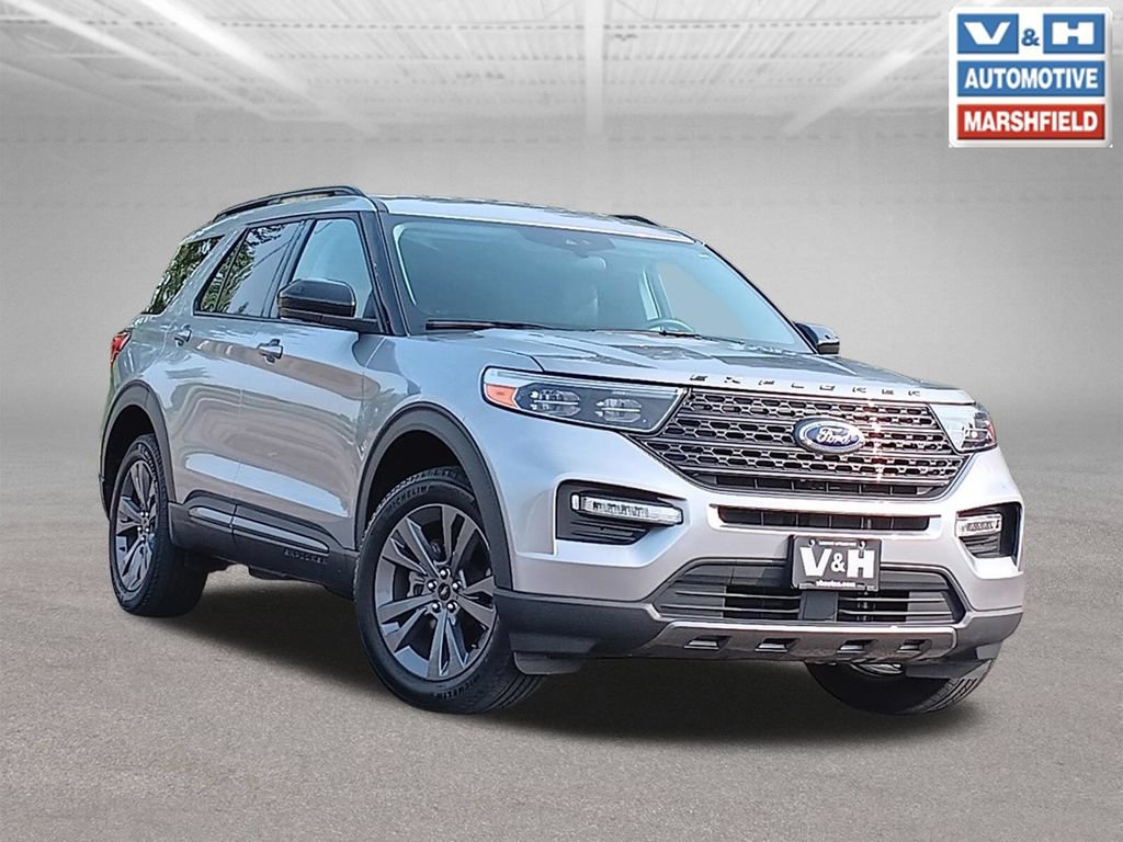 Used 2023 Ford Explorer XLT w/ Equipment Group 202A AWD/4WD 360° Tour