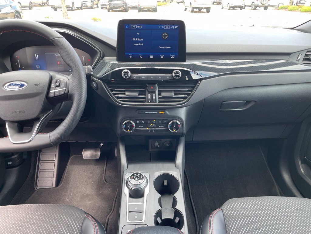 Used 2025 Ford Escape ST-Line AWD/4WD image 11
