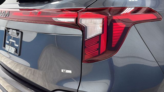 Used 2025 Kia Seltos X-Line AWD/4WD image 36