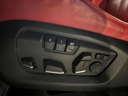 Used 2016 BMW X6 M image 26