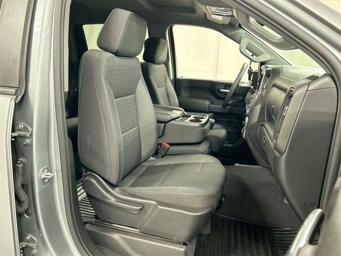 Used 2024 Chevrolet Silverado 2500 Custom w/ Custom Value Package image 22