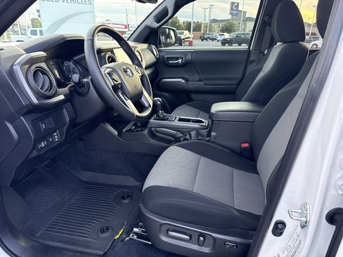 Certified 2023 Toyota Tacoma TRD Sport image 14