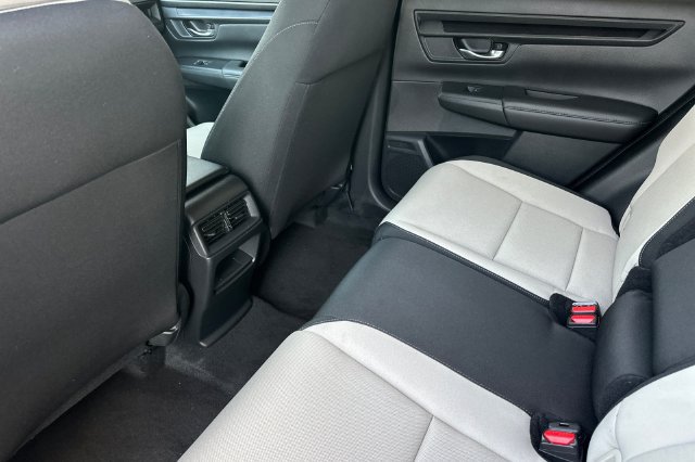 Used 2024 Honda CR-V LX image 14