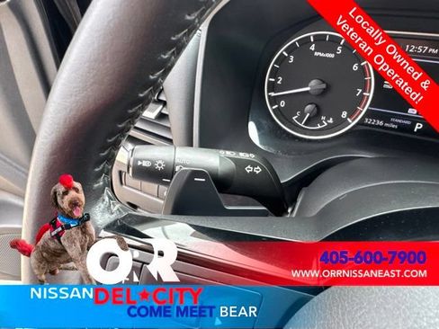 Used 2023 Nissan Rogue SV w/ SV Premium B Package FWD image 21