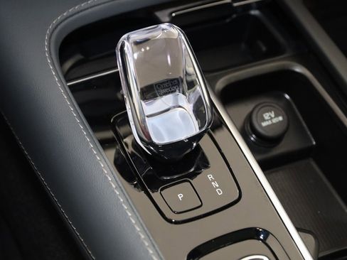 Used 2024 Volvo XC90 T8 Ultimate w/ Protection Package Premier image 7