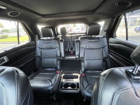 Used 2021 Ford Explorer ST w/ Equipment Group 401A AWD/4WD image 19