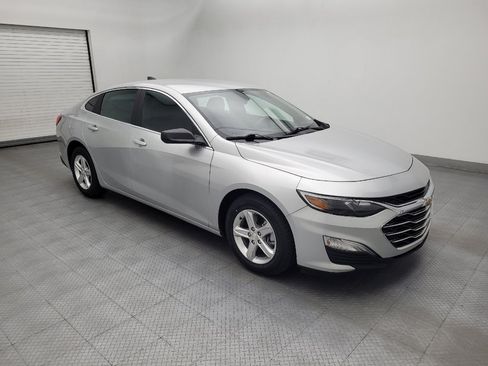 Used 2021 Chevrolet Malibu LS FWD image 11