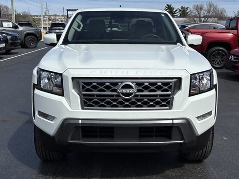 Certified 2024 Nissan Frontier SV w/ SV Convenience Package image 10