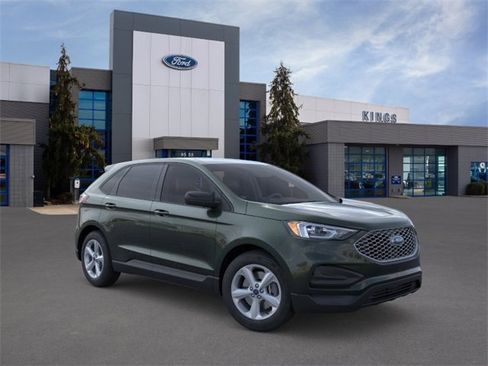 New 2024 Ford Edge SE image 7
