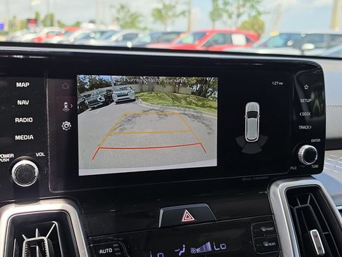 Used 2023 Kia Sorento S w/ Panoramic Sunroof Package FWD image 25