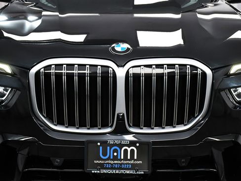 Used 2023 BMW X7 xDrive40i w/ M Sport Package image 80