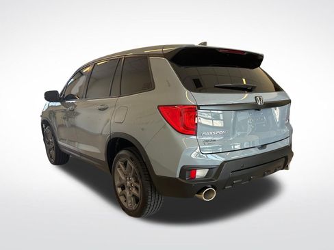 Certified 2023 Honda Passport EX-L image 2