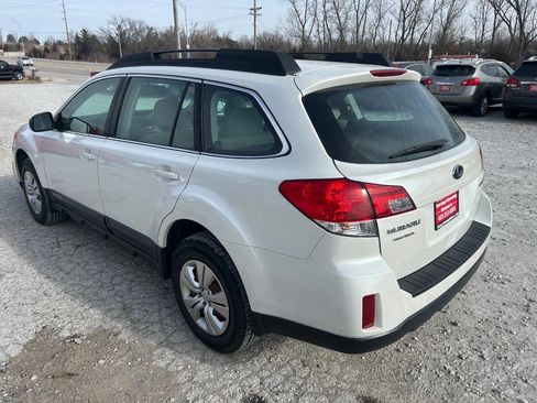 Used 2013 Subaru Outback 2.5i image 4