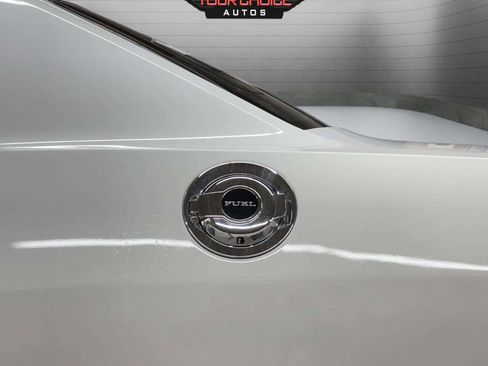 Used 2022 Dodge Challenger GT image 6