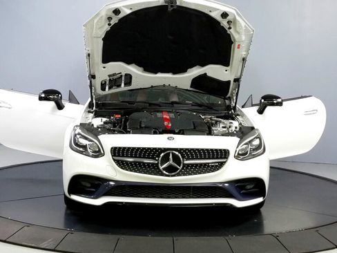 Used 2017 Mercedes-Benz SLC 43 AMG image 10