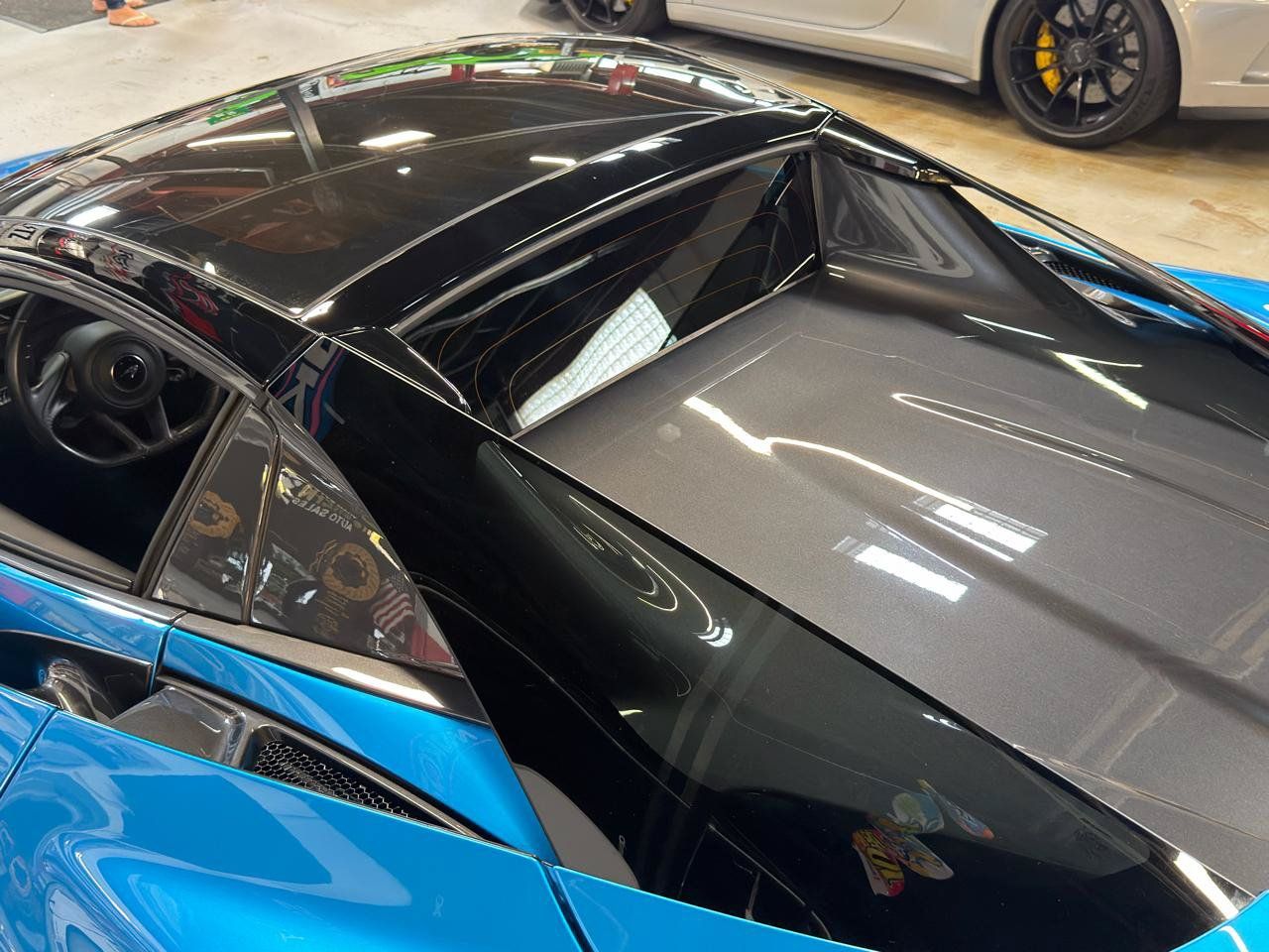Used 2020 McLaren 720S Luxury RWD image 35