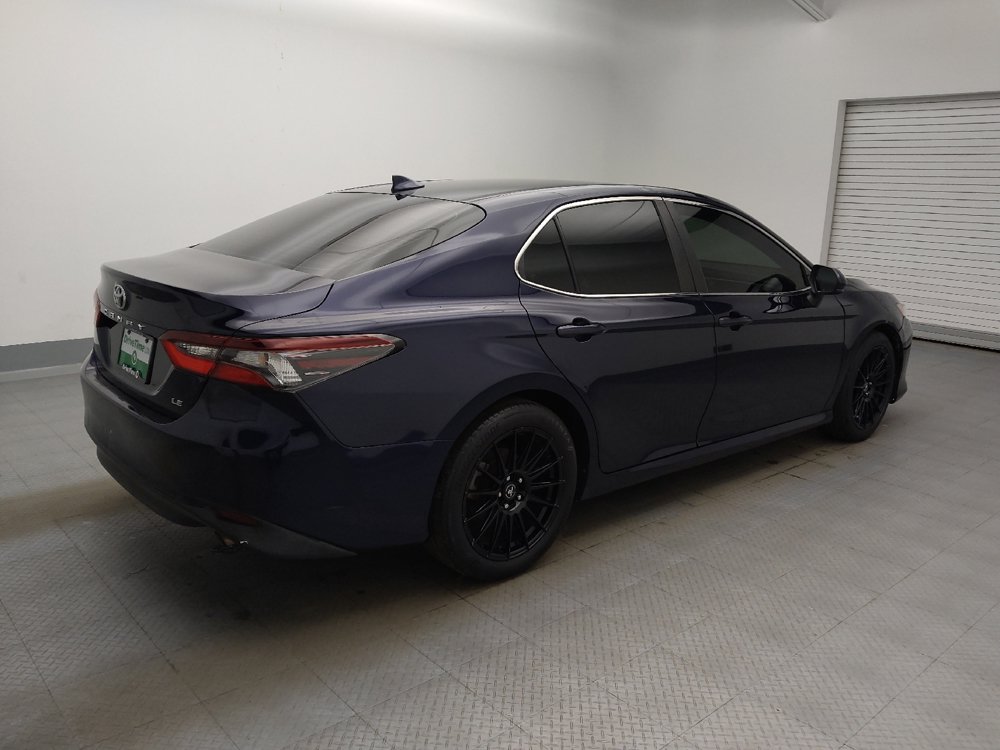 Used 2022 Toyota Camry LE FWD image 10