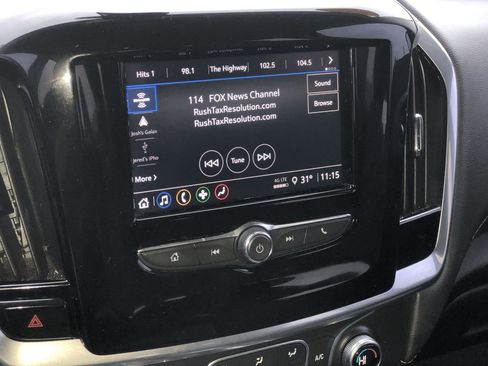 Used 2020 Chevrolet Traverse LT w/ LPO, Cargo Package image 20