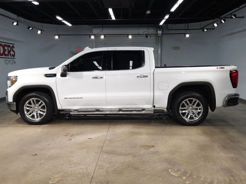 Used 2020 GMC Sierra 1500 SLT w/ SLT Premium Package image 4