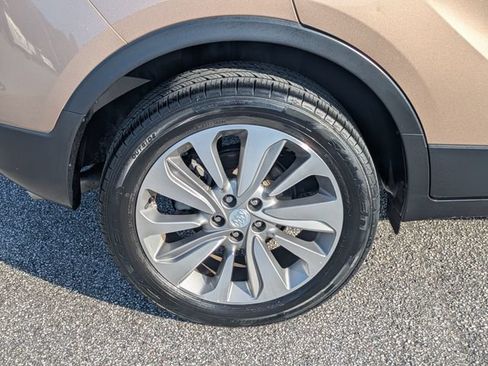 Used 2019 Buick Encore Preferred w/ Safety Package FWD image 11