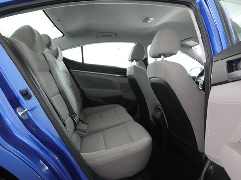 Used 2018 Hyundai Elantra SEL FWD image 46