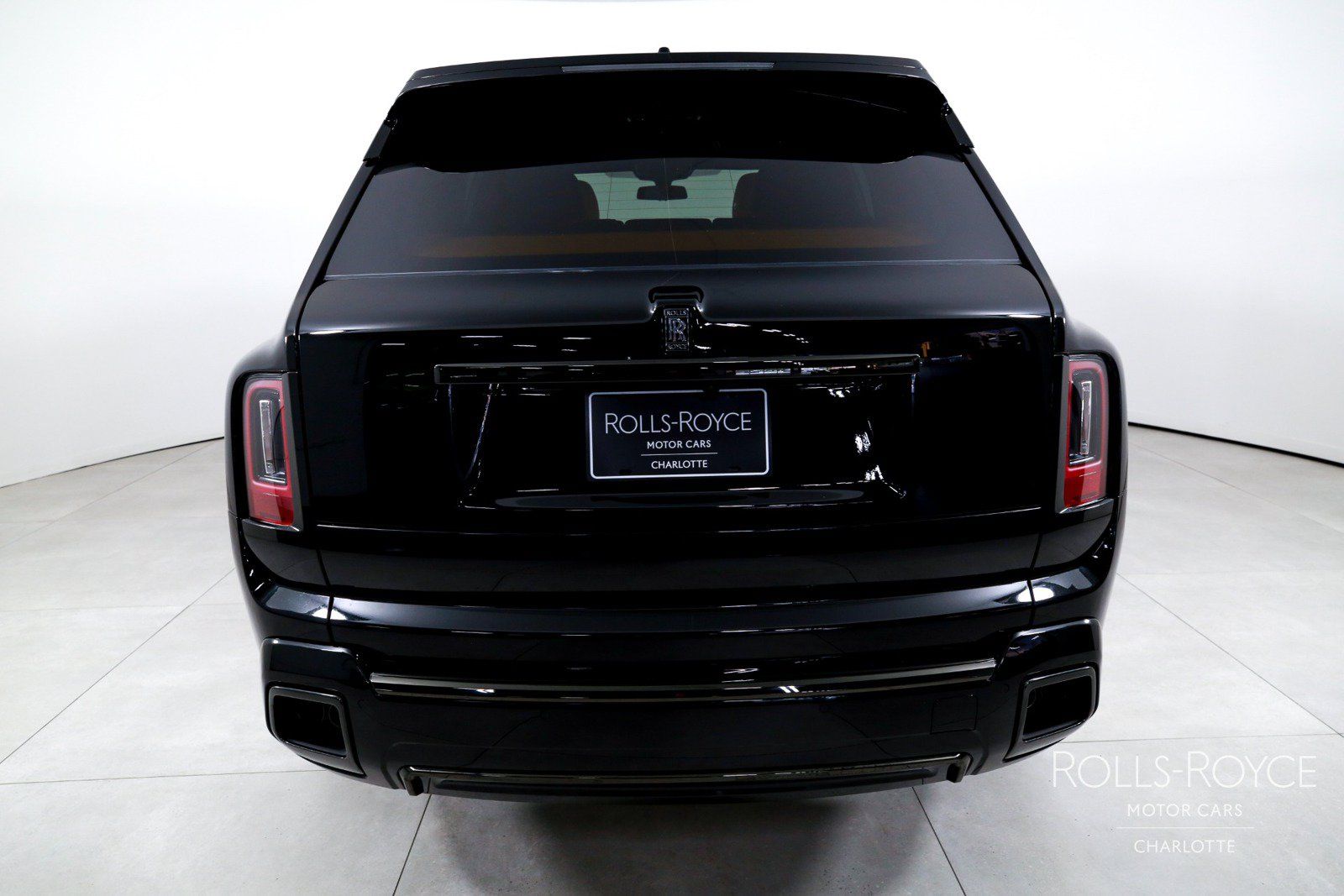 New 2027 Rolls-Royce Cullinan Black Badge AWD/4WD image 9