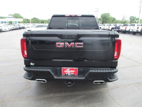 Used 2022 GMC Sierra 1500 Denali w/ Denali Reserve Package AWD/4WD image 7