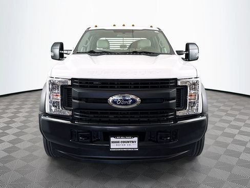 Used 2018 Ford F550 4x4 Crew Cab Super Duty image 2