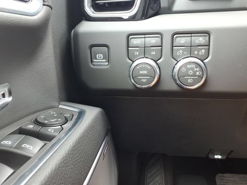 New 2026 GMC Sierra 1500 Denali AWD/4WD image 22