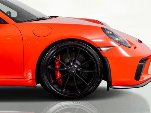 Used 2018 Porsche 911 GT3 image 6