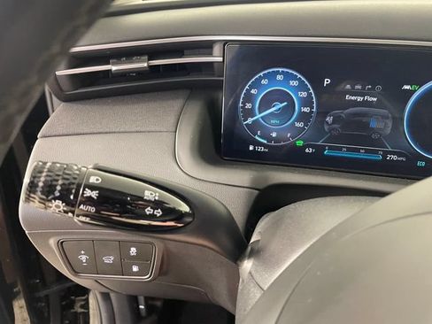 Certified 2024 Hyundai Tucson Limited AWD/4WD image 12