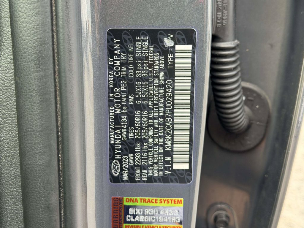 Used 2023 Hyundai Kona SE AWD/4WD image 26