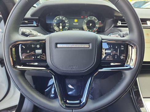 Used 2026 Land Rover Range Rover Velar S AWD/4WD image 18