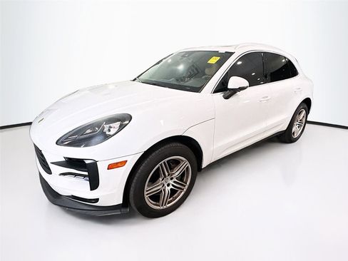 Used 2020 Porsche Macan S image 1