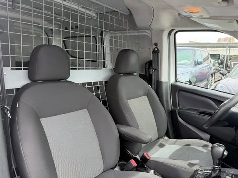 Used 2020 RAM ProMaster City Tradesman FWD image 8
